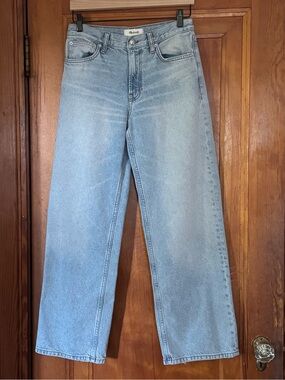 Madewell Low-Slung Baggy Jean in Airy Denim